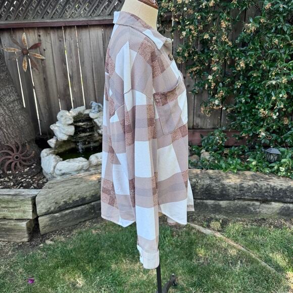 Eden & Olivia Plaid Tunic Button Up Top Women's Size XL - Picture 3 of 7